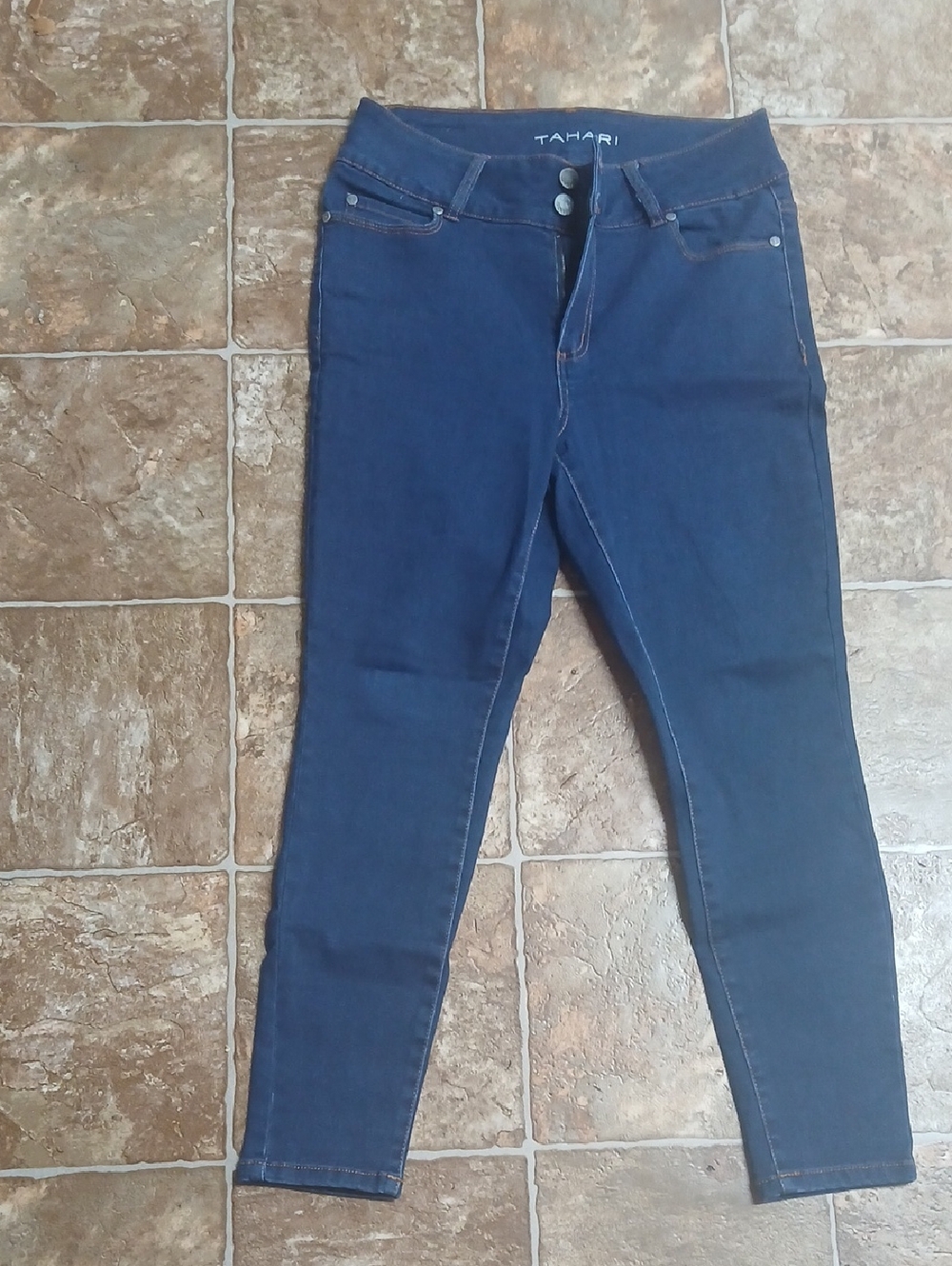 EUC Tahari Stretchy Women's Dark Blue Jeggings Size 14W